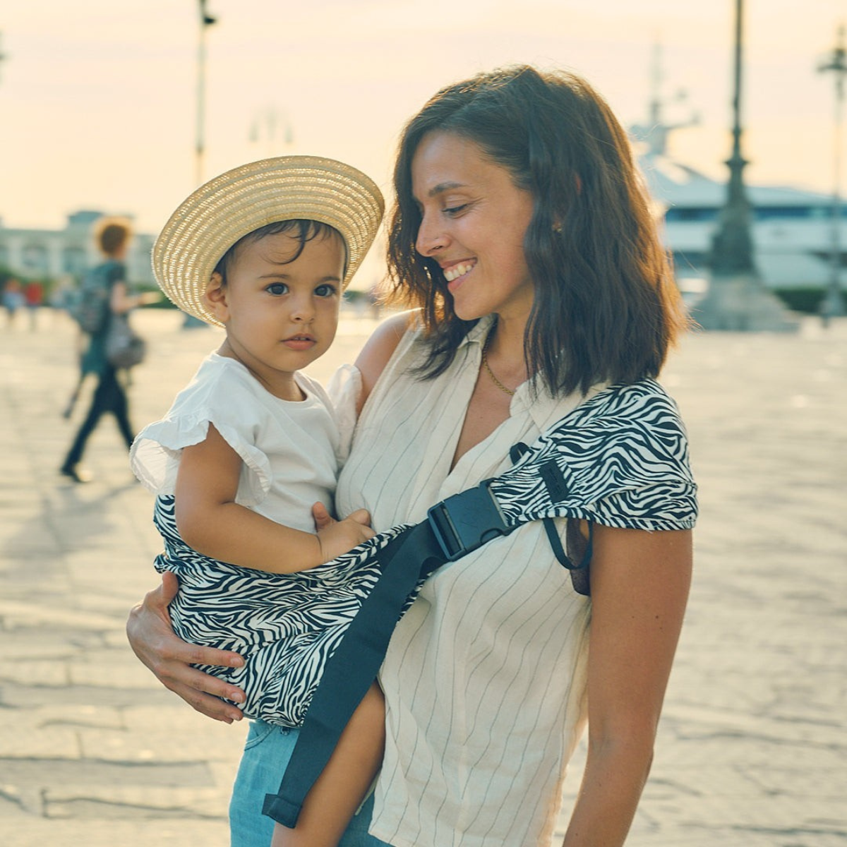 Nova Mamas Toddler Carrier